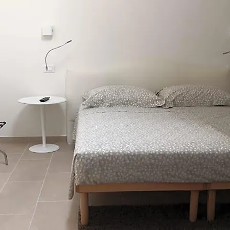 - Uva Bed & Breakfast 3*