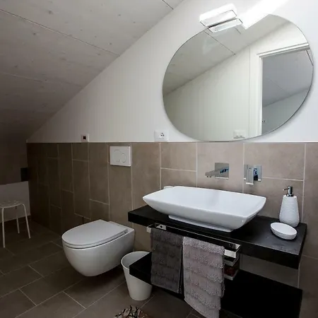 - Uva Bed & Breakfast 3*
