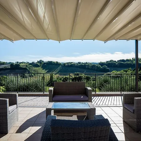 Bed & Breakfast - Uva Fano